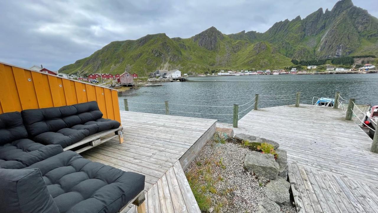 Charming Waterfront Cabin In Ballstad, Lofoten 外观 照片